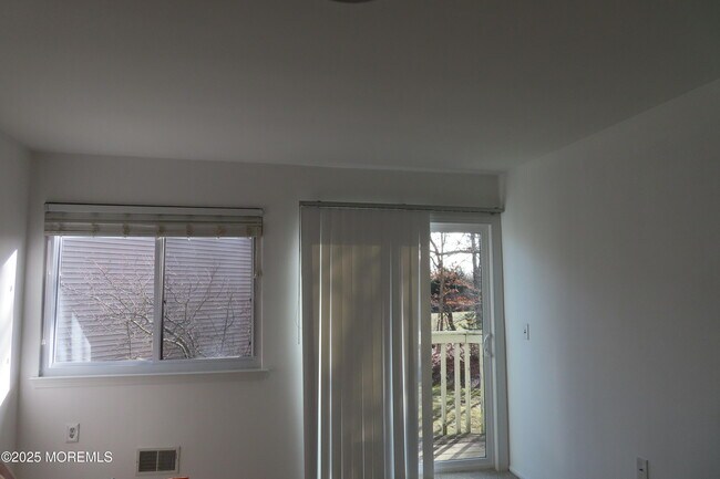 Building Photo - 1008 Burntwood Trail