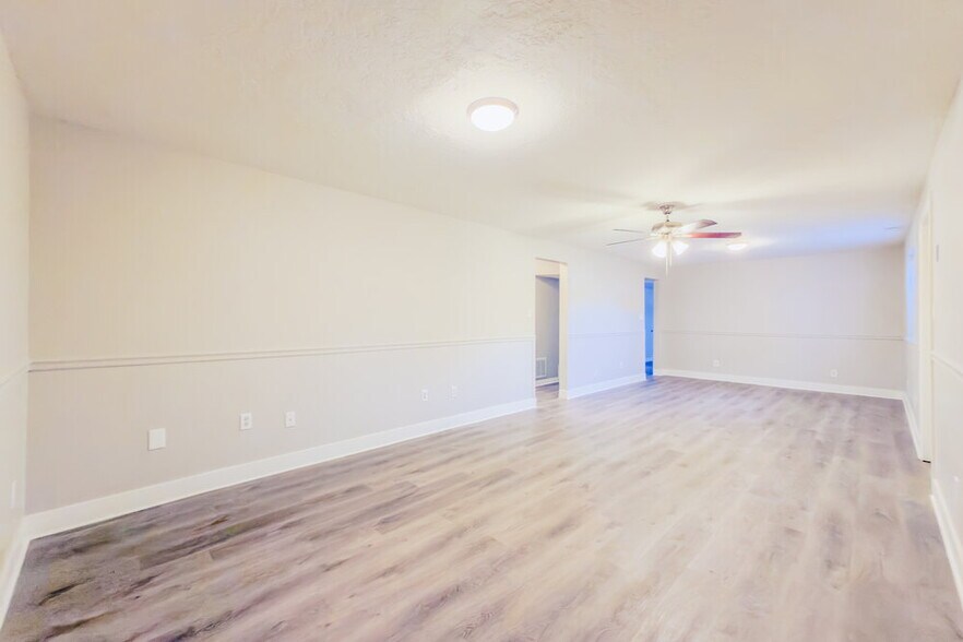 Building Photo - 1847 N 725 W