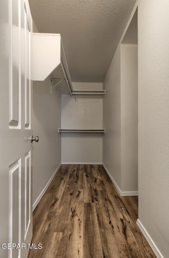 Building Photo - 14202 Ranier Point Dr