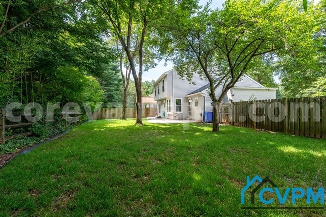 Building Photo - 10827 Topbranch Ln