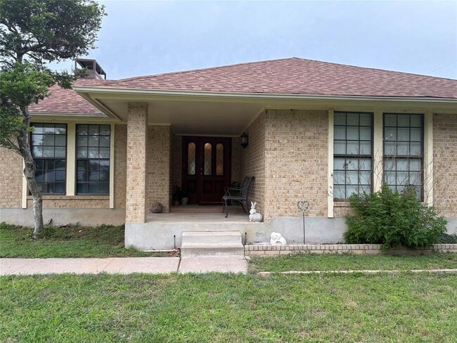 Building Photo - 7745 El Dorado Dr