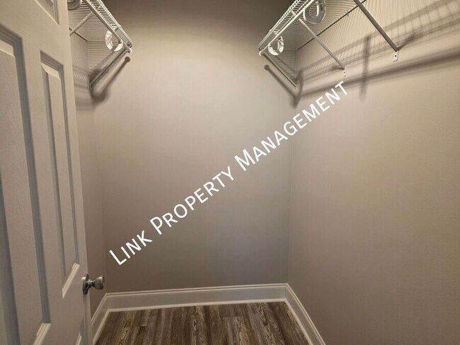 Building Photo - 6108 Ramsey Rd