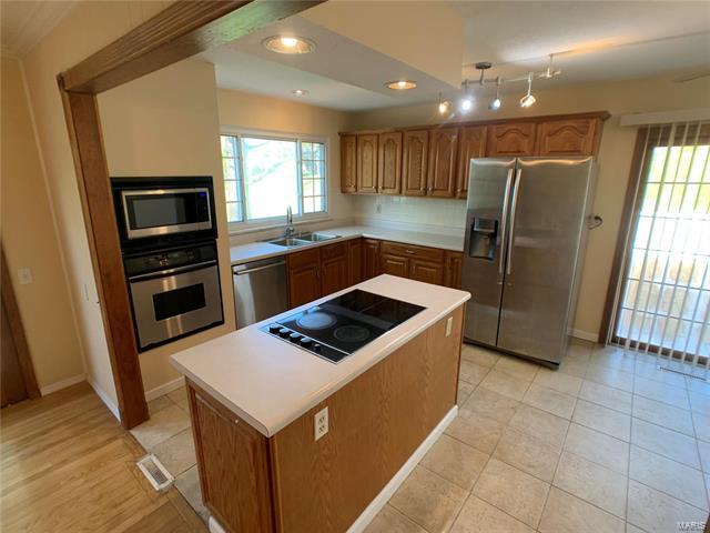 Building Photo - 13290 Kenroyal Dr
