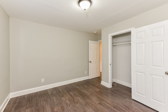 Building Photo - 2023 Akron Dr SE