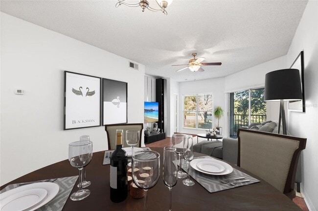 Building Photo - TAMPA APARTMENT FOR RENT!