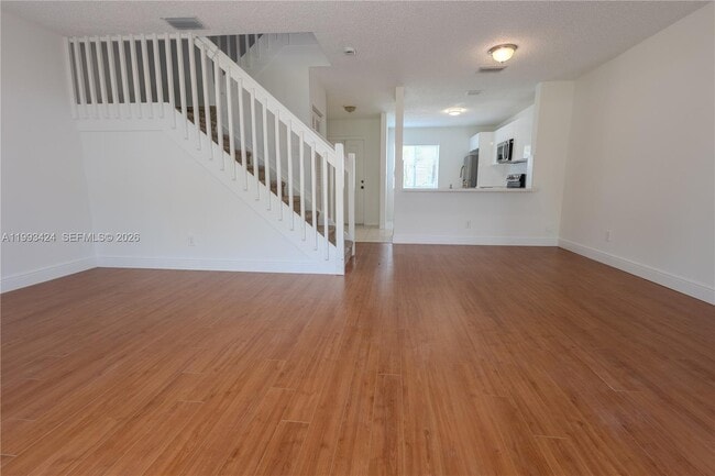 Building Photo - 719 NW 208th Way