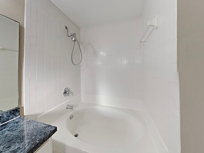 Building Photo - 3531 Kayla Cir