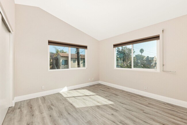 Building Photo - 841-3 3rd St