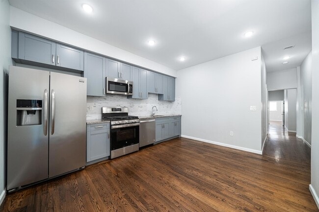 Building Photo - 408 Monastery Pl