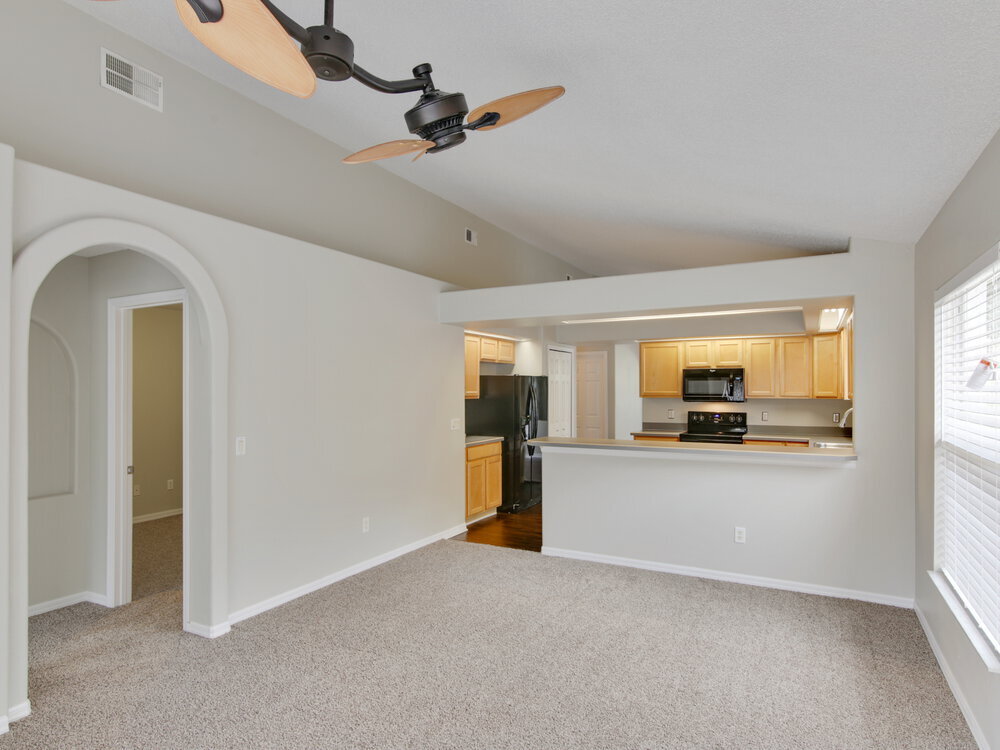 Building Photo - 16329 Coopers Hawk Ave