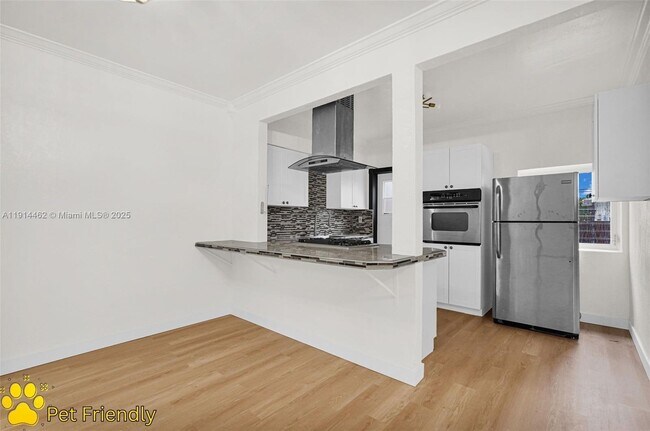 Building Photo - 12287 NE 7th Ave