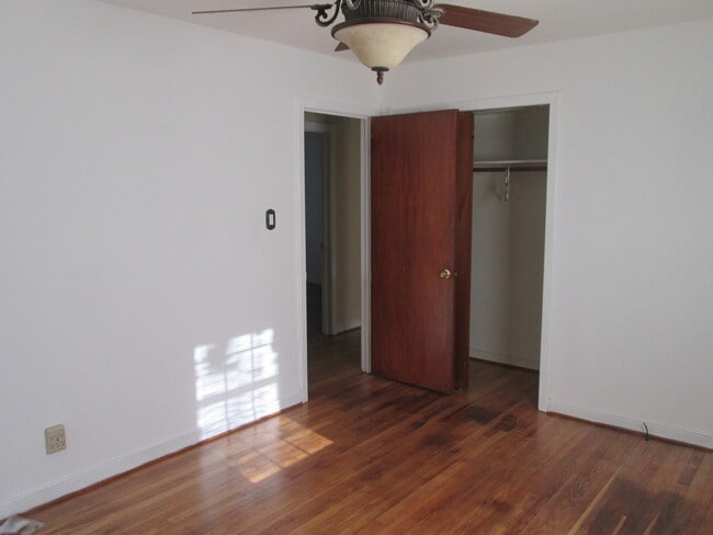 Building Photo - Three Bedroom Highland Springs Home. Large...
