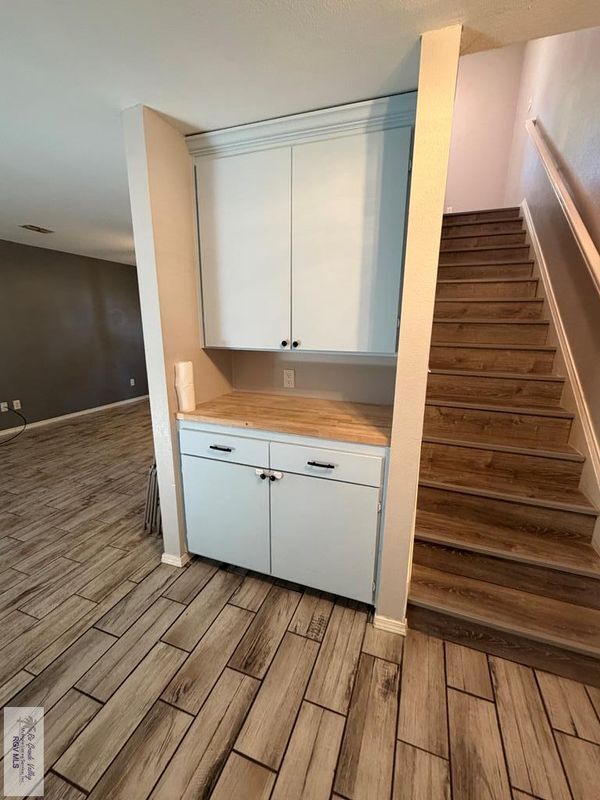 Building Photo - 2035 Baja Cir