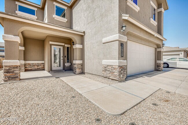 Building Photo - 14936 Ted Banks Ave