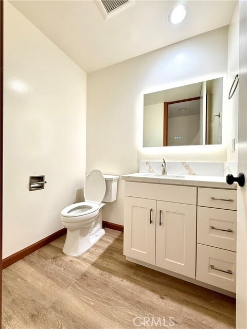 Building Photo - 880 N Gainsborough Dr