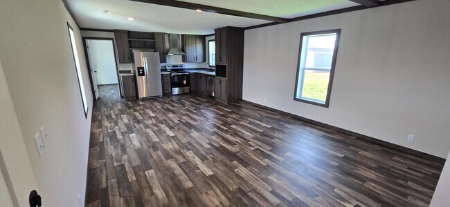 Building Photo - 605 Gallop Ct