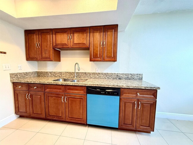 Building Photo - 4190 NW 45th St