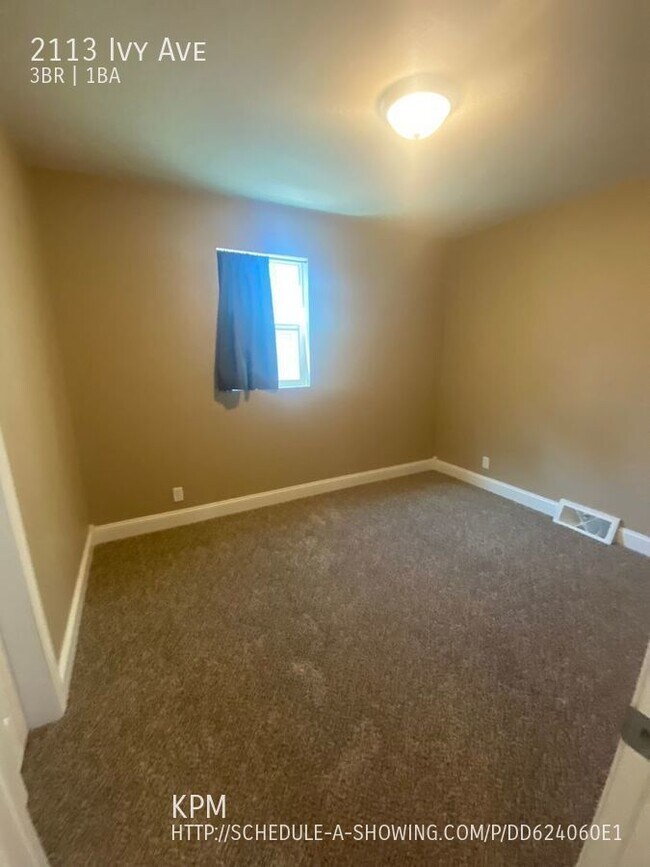 Building Photo - 2113 Ivy Ave