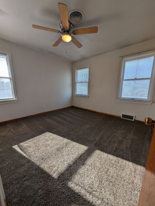 Building Photo - NAB