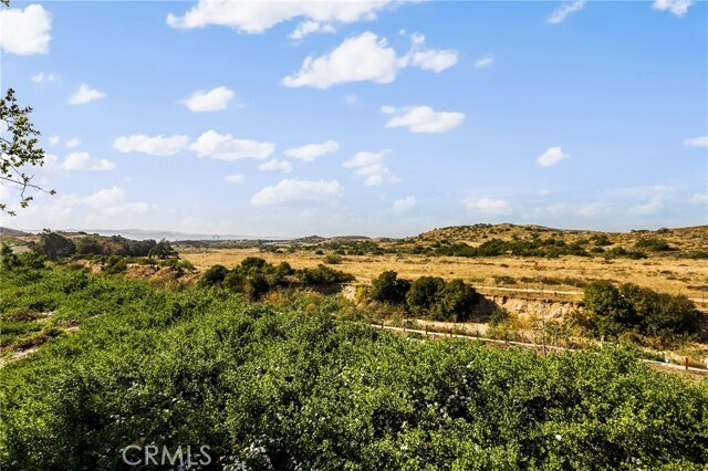 Building Photo - 13 Savannah