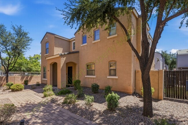 Building Photo - Beautiful Home in the Highly Desirable Lyon's Gate Community!