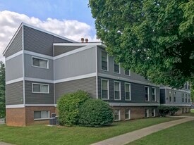 Building Photo - Shawnee Apartments