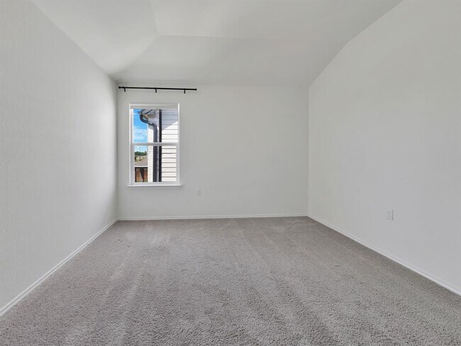 Building Photo - 12416 Anthology St
