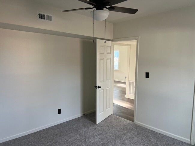 Building Photo - 1859 US-158