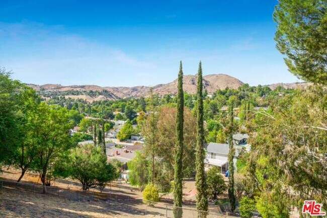 Primary Photo - 23925 Pentland Way