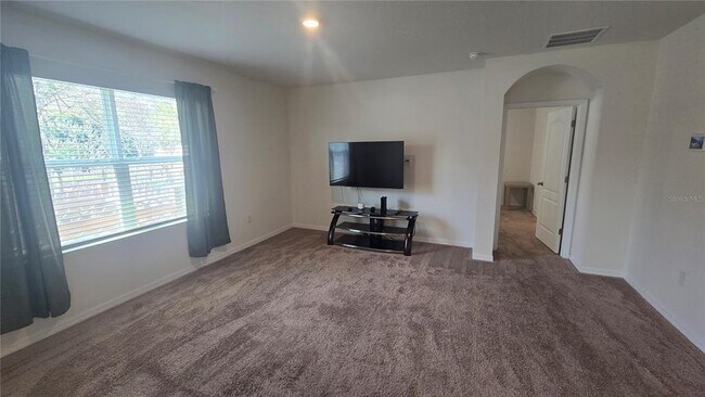 Building Photo - 3358 Summerdale Way