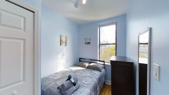 Primary Photo - 3 bedroom in ASTORIA NY 11106