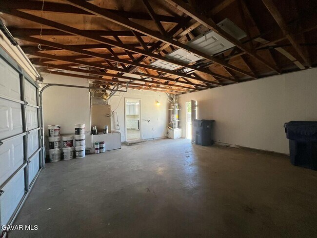 Building Photo - 11340 E Avenue R