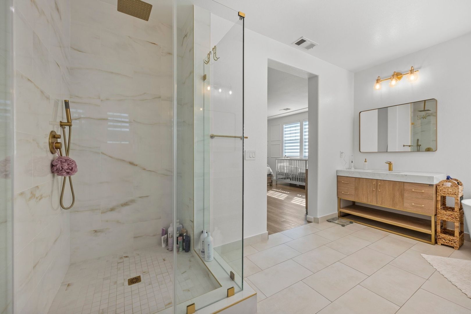 Building Photo - 16485 Nicklaus Dr