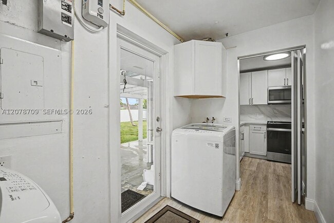 Building Photo - 9541 SW 165th St