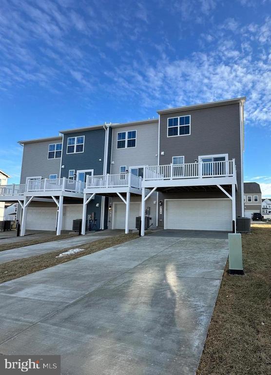 Building Photo - 317 Short Br Dr