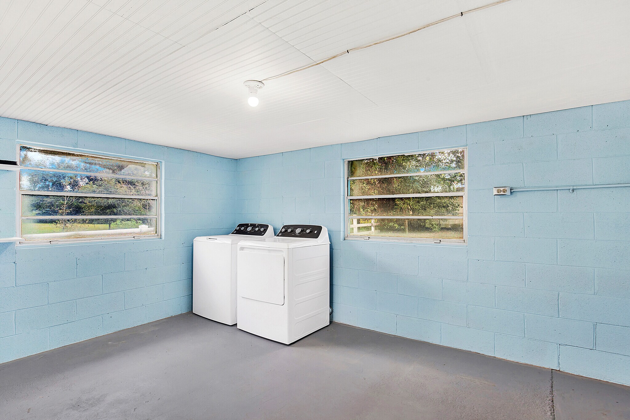 Building Photo - 1912 Hawthorne St