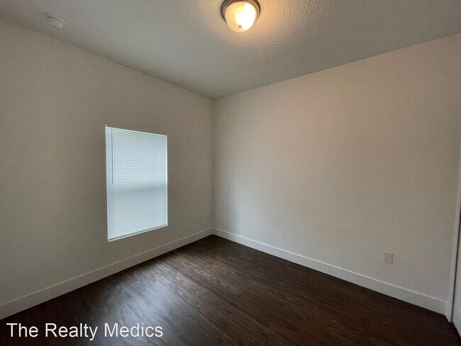 Building Photo - 4 br, 2 bath House - 1383 Gimlet St NW