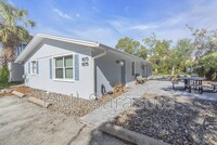Building Photo - 1675 Cherry Ln