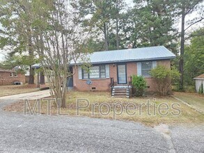 Building Photo - 1445 Pine Spring Dr