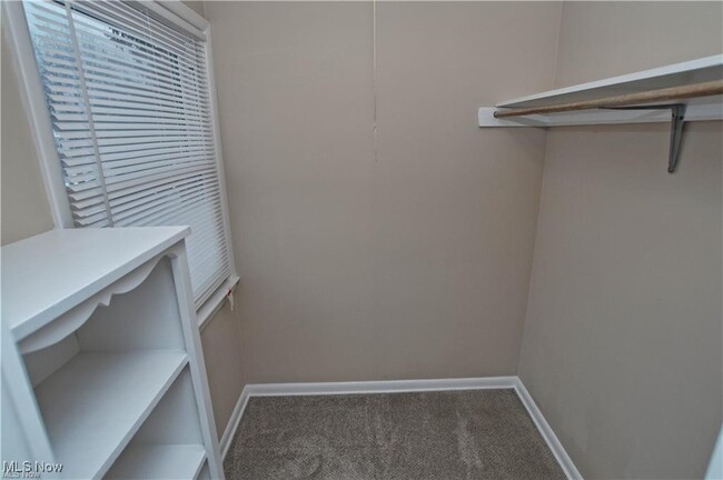 Building Photo - 4537 Birchwold Rd
