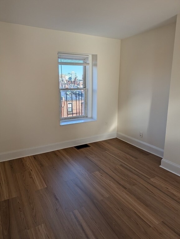 Building Photo - 267 Commonwealth Ave