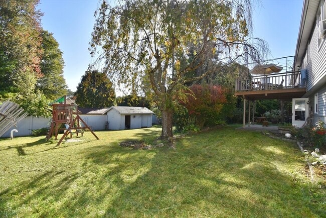 Building Photo - 67 Basil Rd