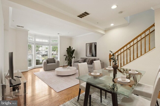 Building Photo - Welcome to Potomac Club—an amenity-packed, gated community!