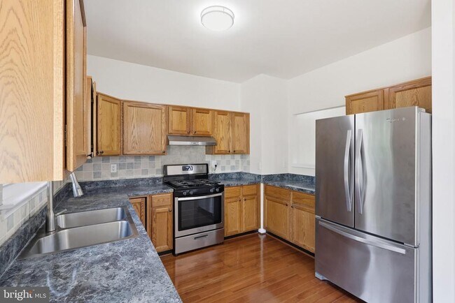 Building Photo - 14214 Beddingfield Way