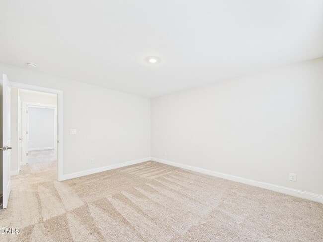 Building Photo - 110 Symmetry Lp