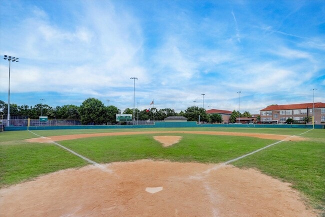 Building Photo - 3917 Tennyson St