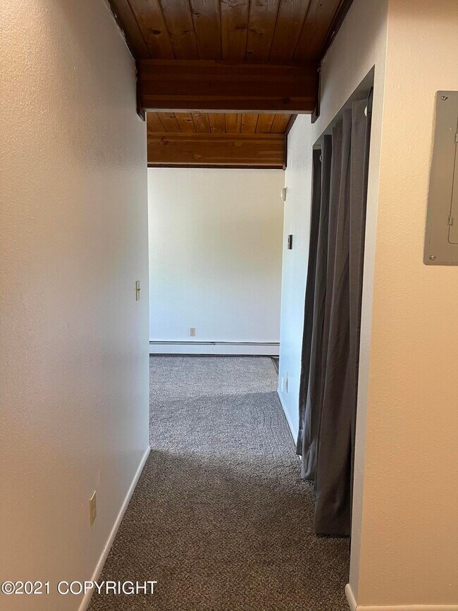 Building Photo - 2805 W 31st Ave