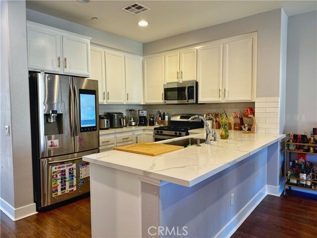 Building Photo - 10522 Poinsettia Ln