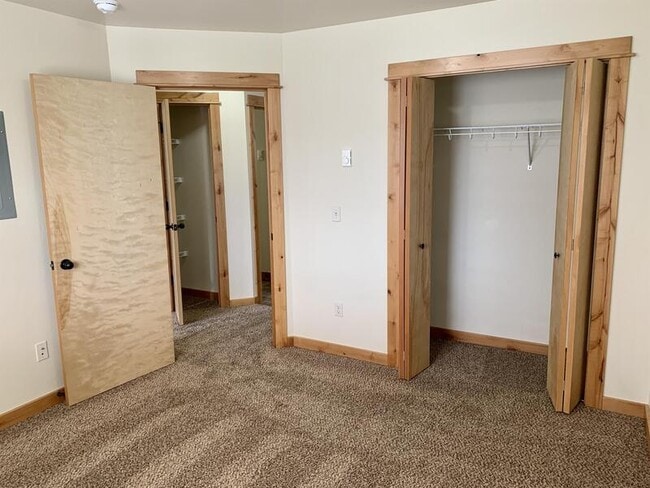 Building Photo - 1758 N Cooke St