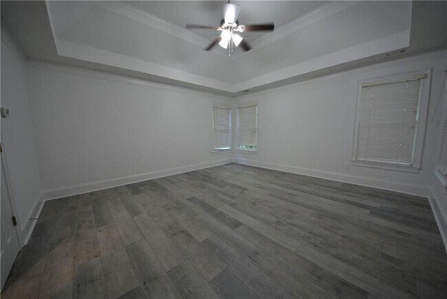 Building Photo - 135 Brightmore Way
